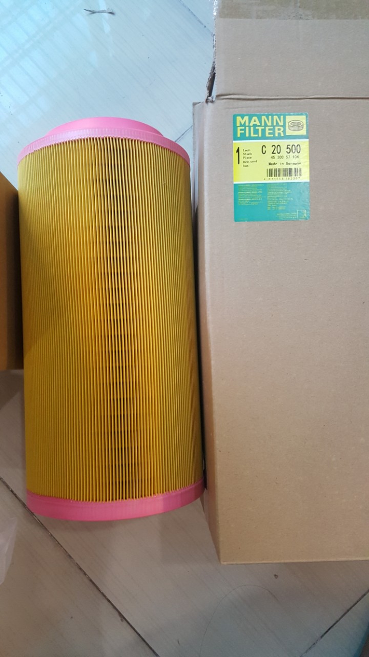 Lọc gió Mann C20500